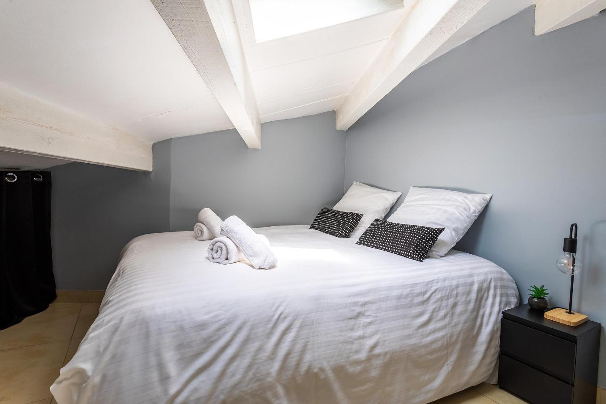 Suquet Du Midi Mar323 4p Appartement Cannes